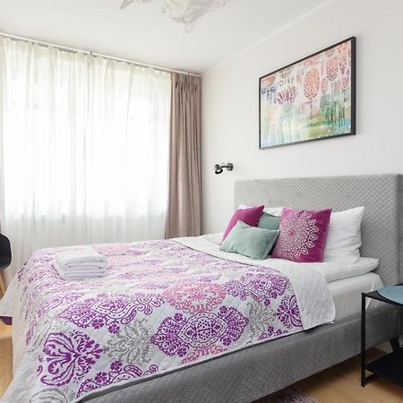 Wincentego Colorful Apartment ワルシャワ エクステリア 写真