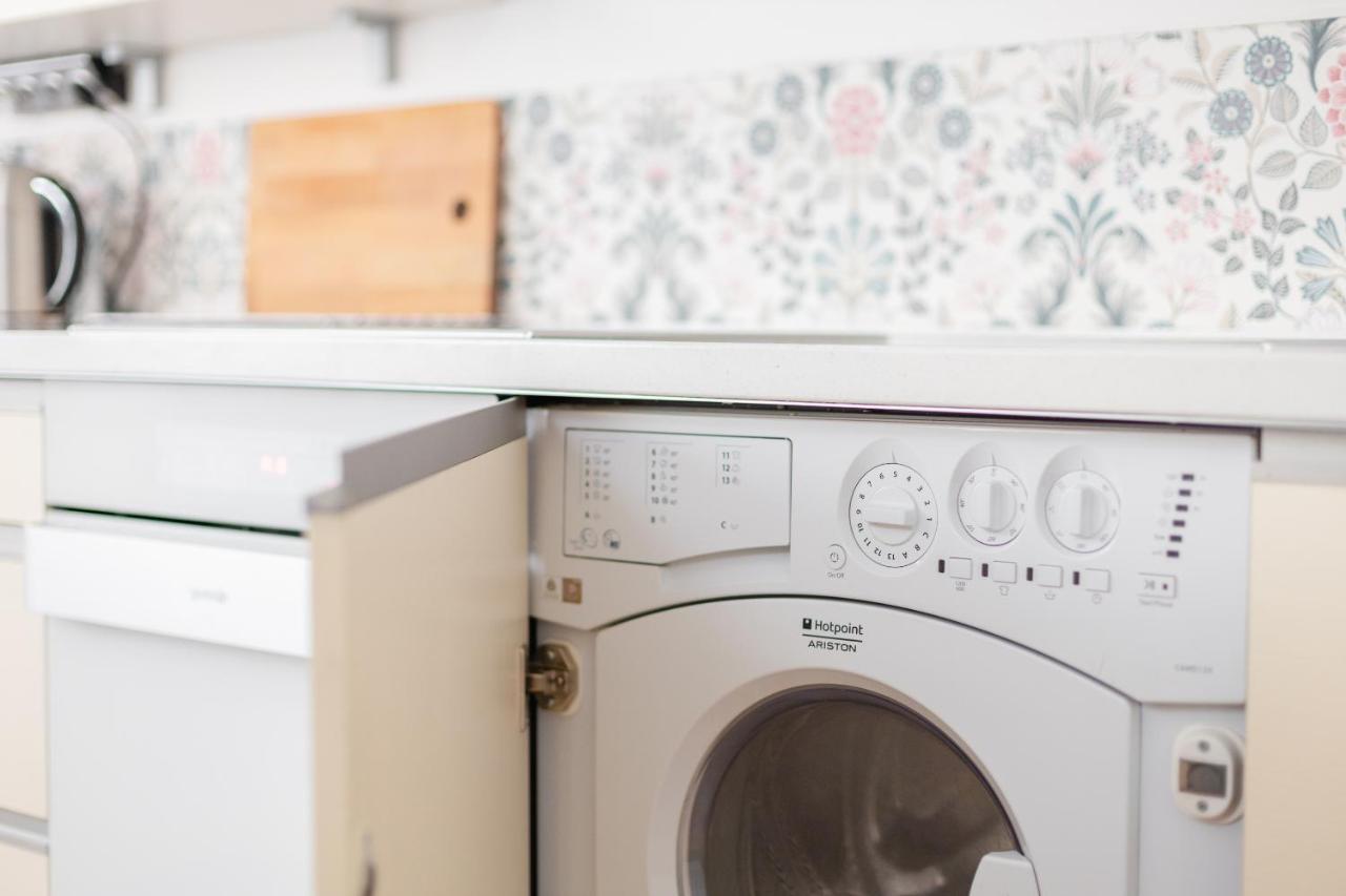 Wincentego Colorful Apartment ワルシャワ エクステリア 写真