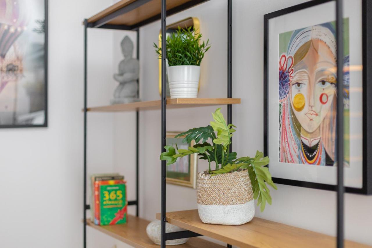 Wincentego Colorful Apartment ワルシャワ エクステリア 写真